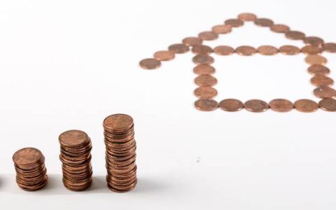 期货直播实战洞察：全球宏观变量下的风险控制与趋势追踪