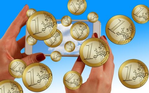 期货直播实战解析：宏观变量扰动下的风险控制与资金情绪策略