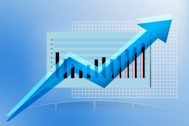 恒生指数震荡蓄势：全球资金再配置下的机遇与挑战